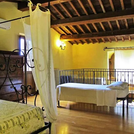 Villa Podere Caldaruccio La Pineta - Tenuta 26 People *