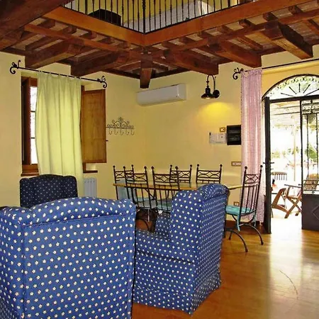 Podere Caldaruccio La Pineta - Tenuta 26 People Villa